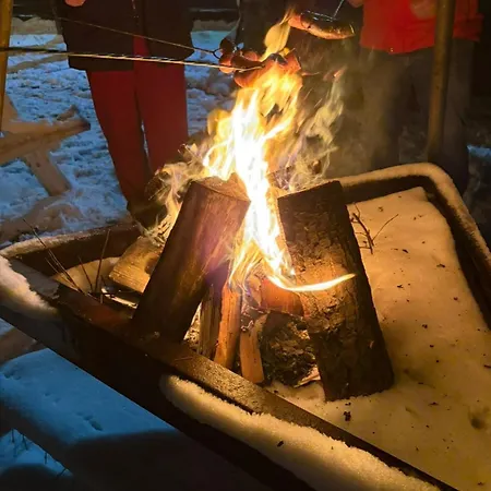 Lantgård Debowa Dolina Skuszew