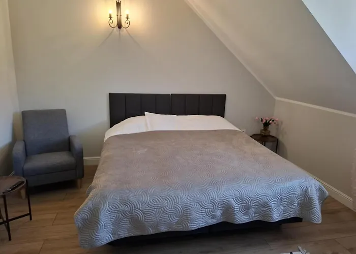 Debowa Dolina Farma *